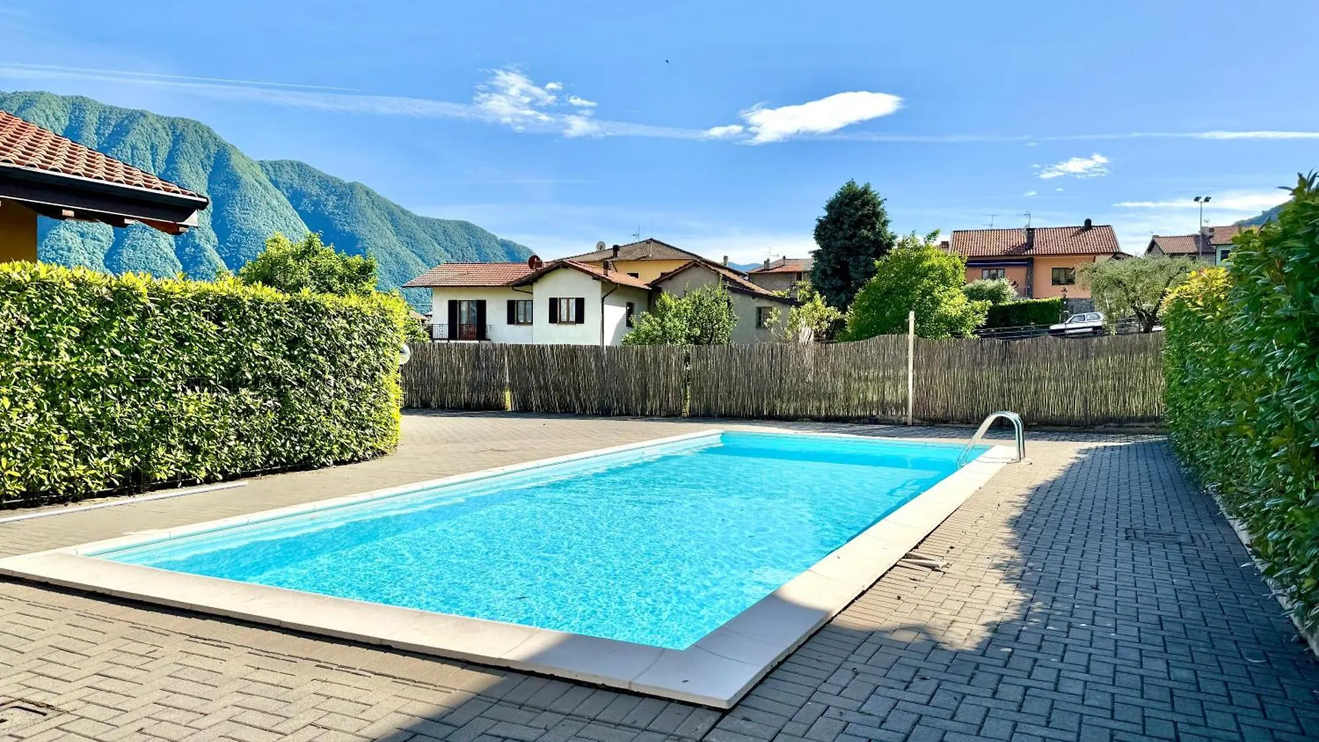 Starlight House - Garden Garage Shared Pool Διαμέρισμα Lenno Ιταλία